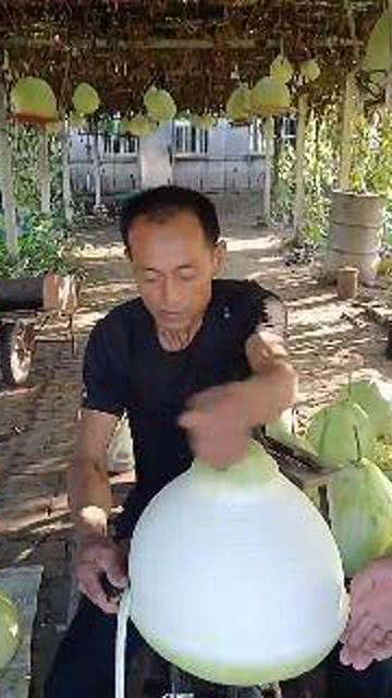 裤衩哥吃瓜,揭秘娱乐圈幕后故事